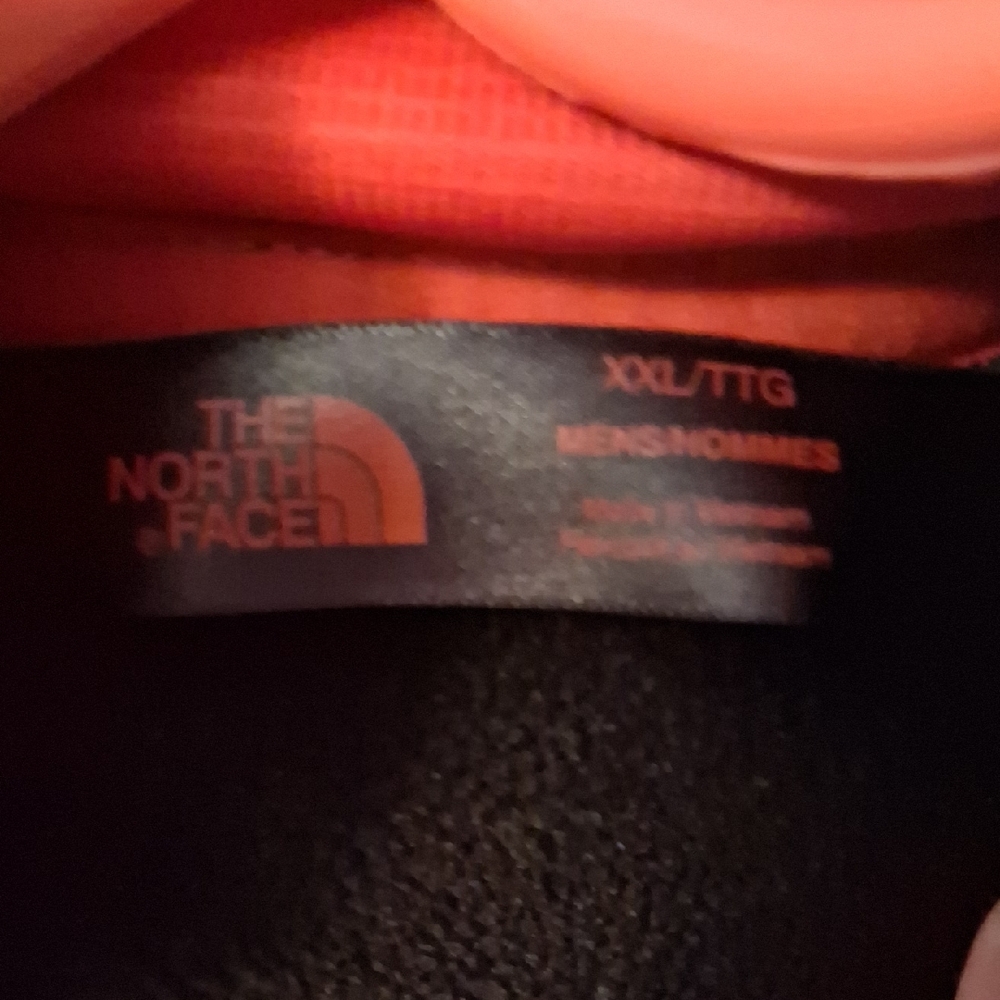 The North Face Black Sweatshirt with Red Graphic XXL - Picture 6 of 6